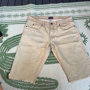 Dravus shorts